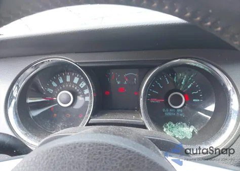 2014 Ford Mustang V6 from USA, damaged, VIN 1ZVBP8AM9E5264717